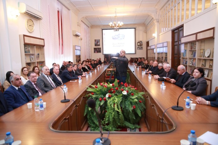 ADPU-da elmi-praktik konfrans və kitab təqdimatı oldu - FOTO